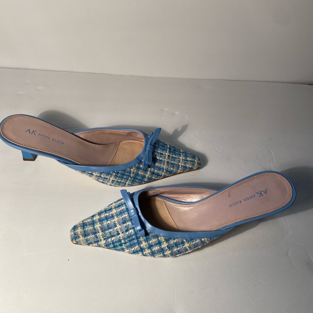 Anne Klein Blue Tweed Pointed Toe Mules - Picture 3 of 13